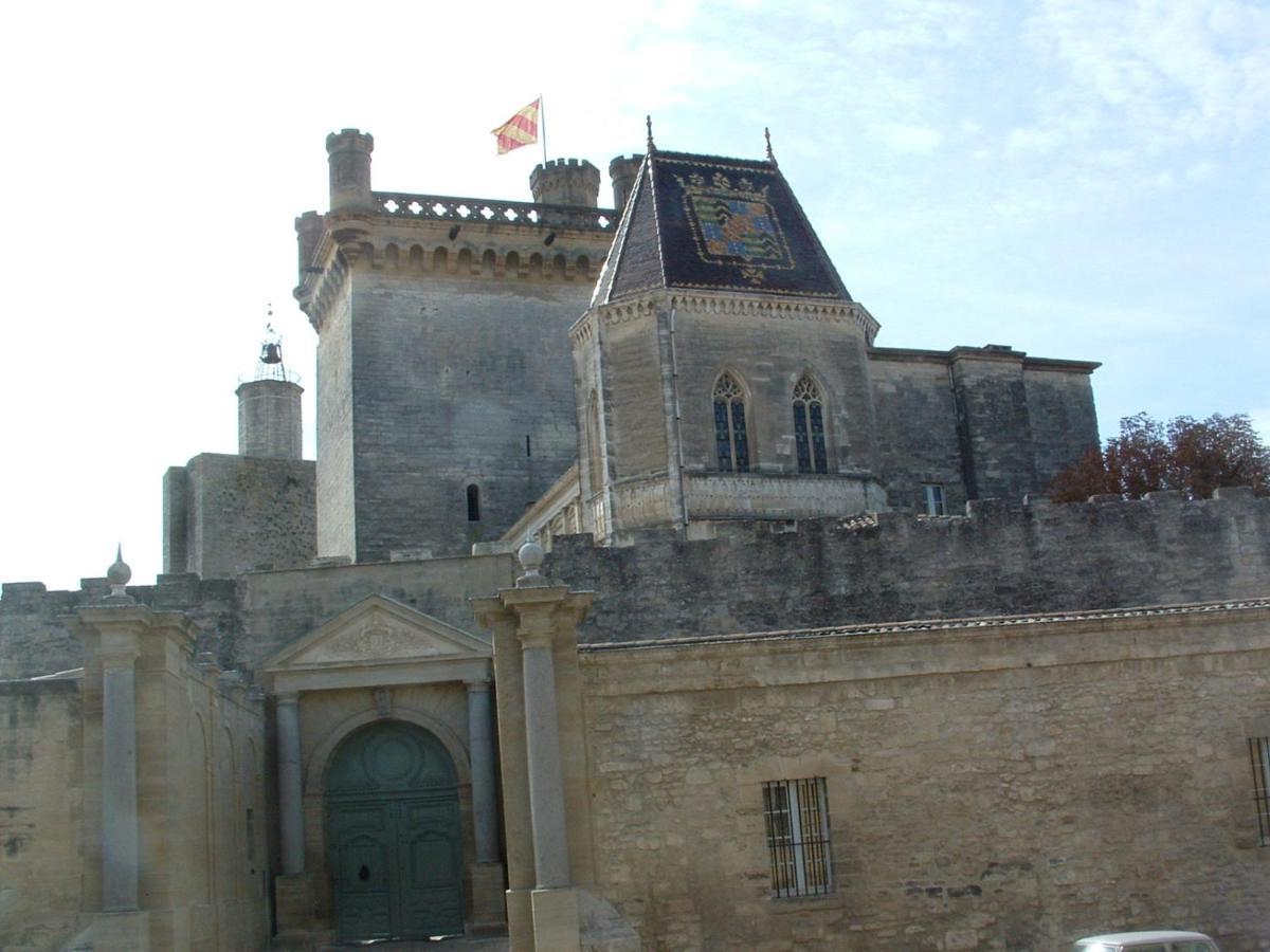 מארגריט Confortable Villa De Vacances Entre Nimes, Le Pont Du Gard, Uzes, Arles, Avignon מראה חיצוני תמונה