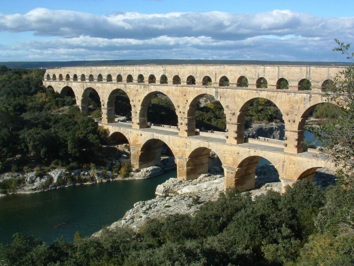 מארגריט Confortable Villa De Vacances Entre Nimes, Le Pont Du Gard, Uzes, Arles, Avignon מראה חיצוני תמונה