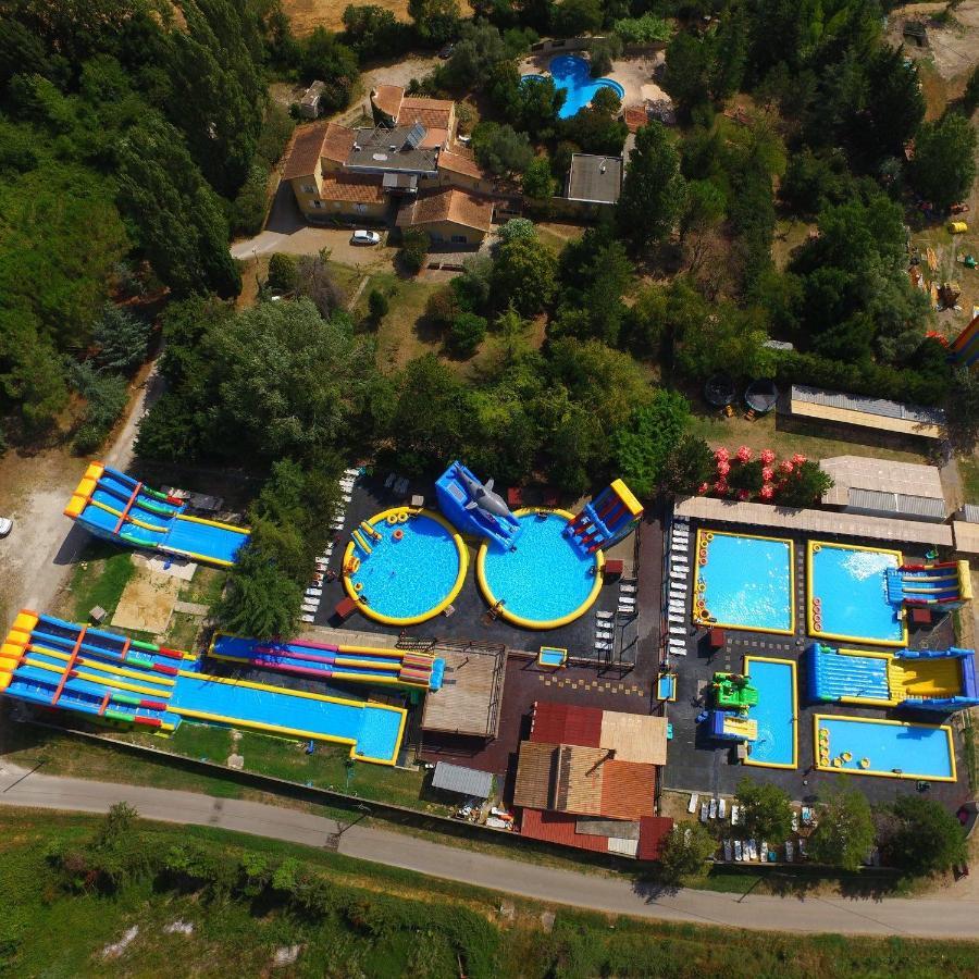 מארגריט Confortable Villa De Vacances Entre Nimes, Le Pont Du Gard, Uzes, Arles, Avignon מראה חיצוני תמונה